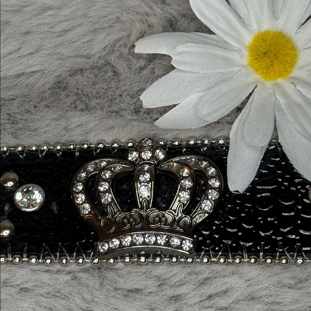 Crystal Western-Style Genuine Leather Studded Belt, Women’s Size S/M - Picture 6 of 9